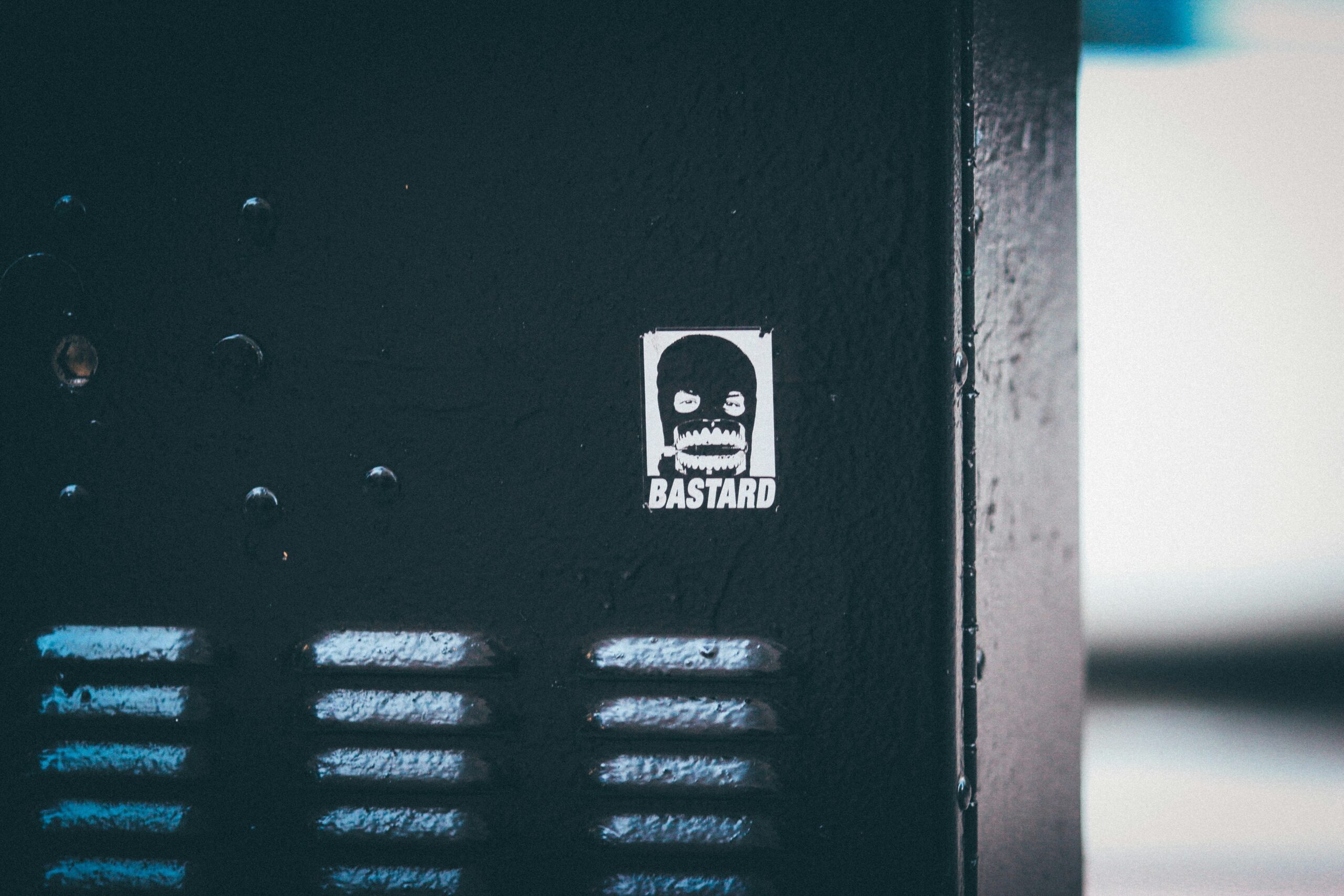 Infographic highlighting the benefits of implementing a kill switch at TechSecure